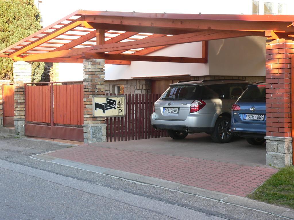 Penzion Kuku Czeski Krumlow Zewnętrze zdjęcie